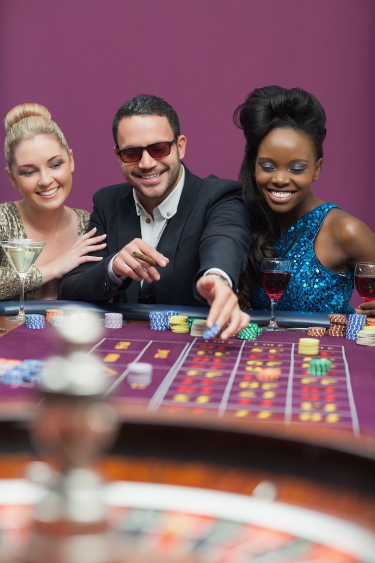 x6725 Baccarat Phoenix Elegance